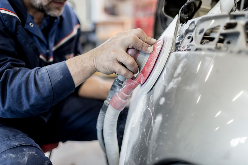 Outillage et équipement d'atelier carrosserie